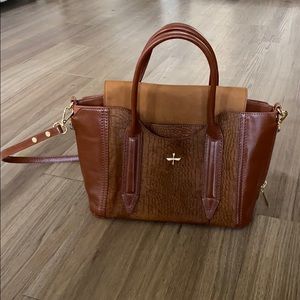 Beautiful Pour la Victoire Bag!